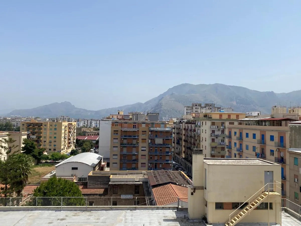 dariopeace15 central station Palermo 0*,